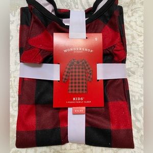 Target Wondershop Holiday pajamas